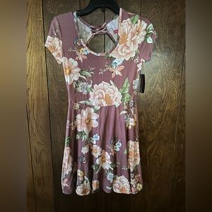 ❌SOLD!!!!❌Short sleeve dress